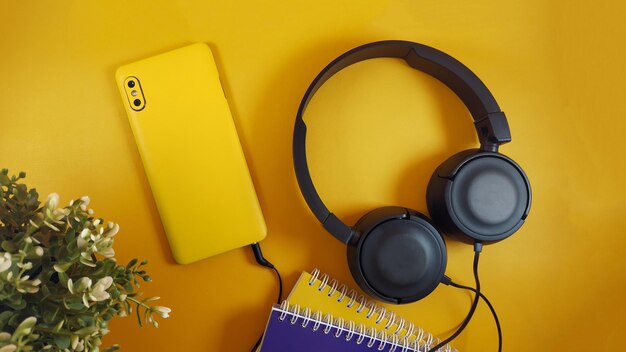 Phone/Tech Accessories